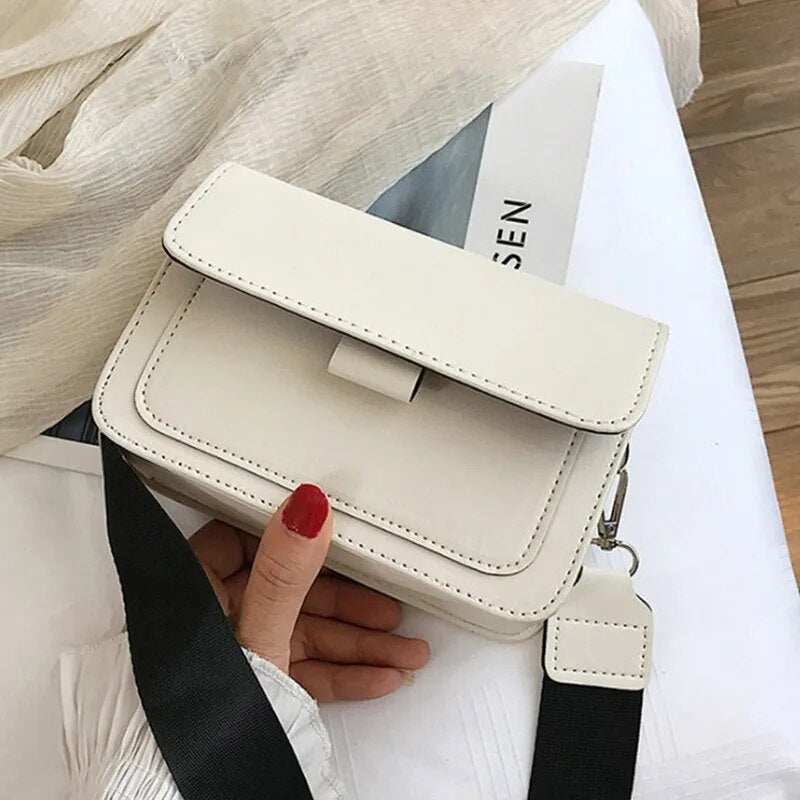 Othilie | Strömlinjeformad väska med modern elegans